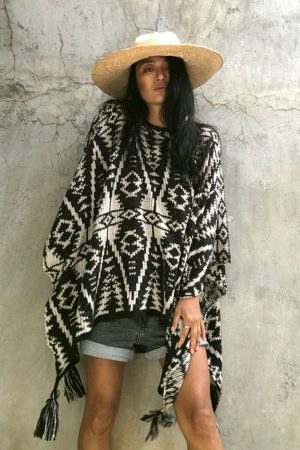 Abrigos de punto con borlas para mujer