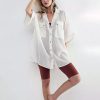 Camisa blanca con Blusas francesa