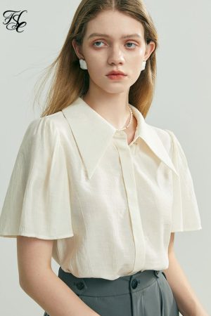 Camisa de diseño texturizado para mujer