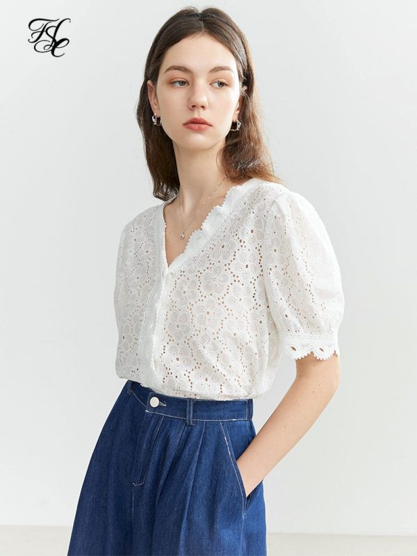 Camisas de algodón bordadas con agujeros para mujer