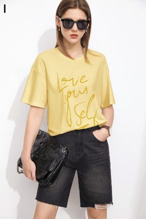 Camisetas minimalistas de verano para mujer