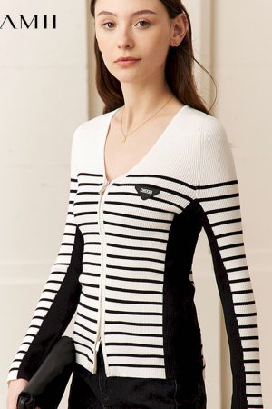 Cárdigan de punto minimalistas para mujer