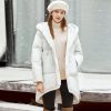 Chaqueta de plumón con capucha para mujer