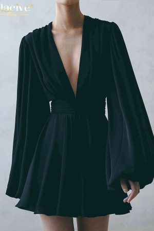 Mini Vestidos con escote en v profundo para mujer