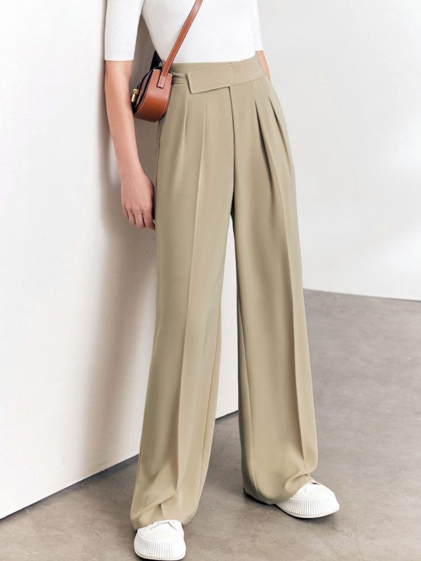 Pantalones de traje minimalistas para mujer
