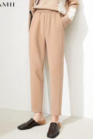 Pantalones informales minimalistas para mujer