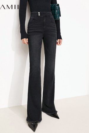 Pantalones vaqueros minimalistas de vellón negro para mujer