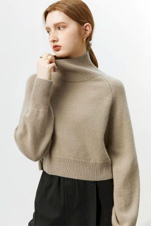 Suéteres cortos de cuello alto para mujer