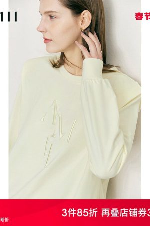 Suéteres de cuello redondo con letras bordadas para mujer