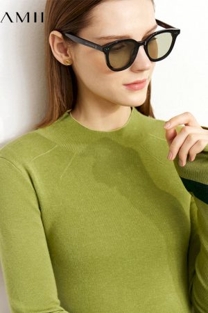 Suéteres de punto minimalistas para mujer