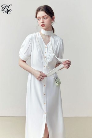 Vestidos blanco con cuello en v y carácter francés para mujer
